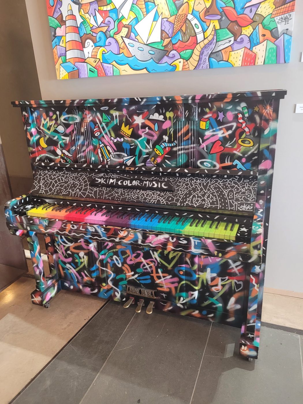 The Skim Color Music graffiti piano